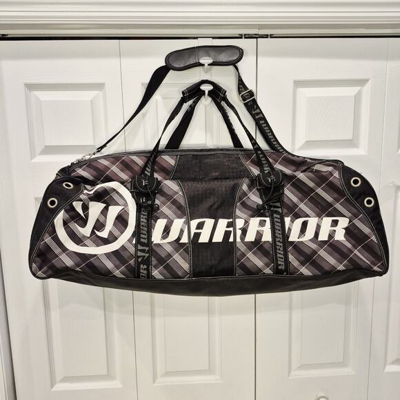 Warrior Lacrosse Baseball Hockey Duffle Equipment Bag Gray Black Large 32" Long - Picture 1 of 14